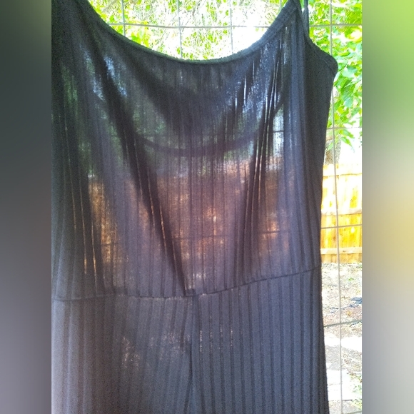 Shein XS Jumpsuit - Picture 2 of 5